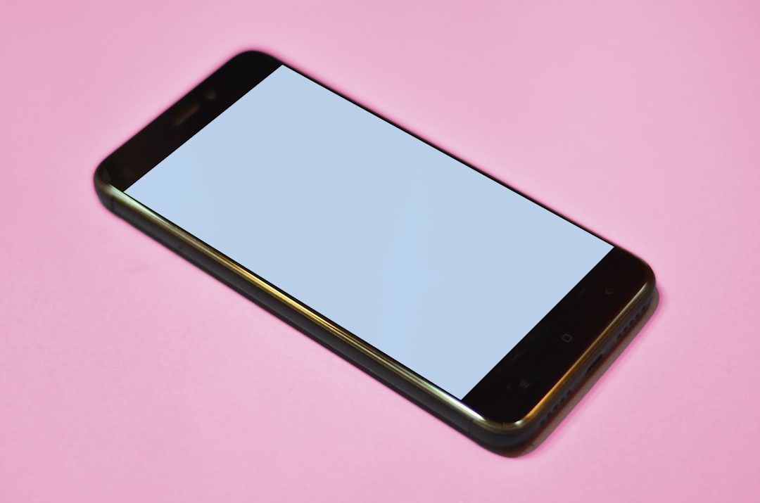 Rendering konseptual Oppo Find X10 dengan desain premium dan modul kamera canggih.